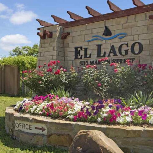 El Lago I