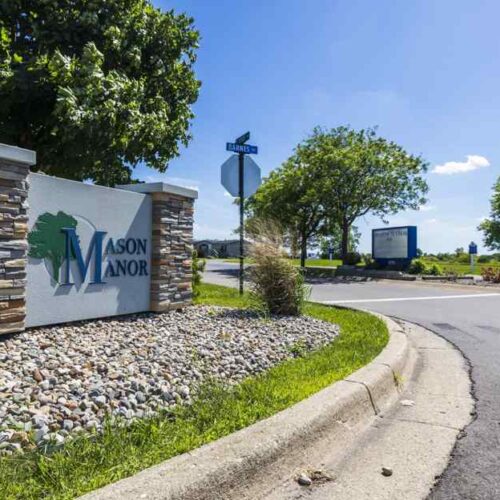 Mason Manor